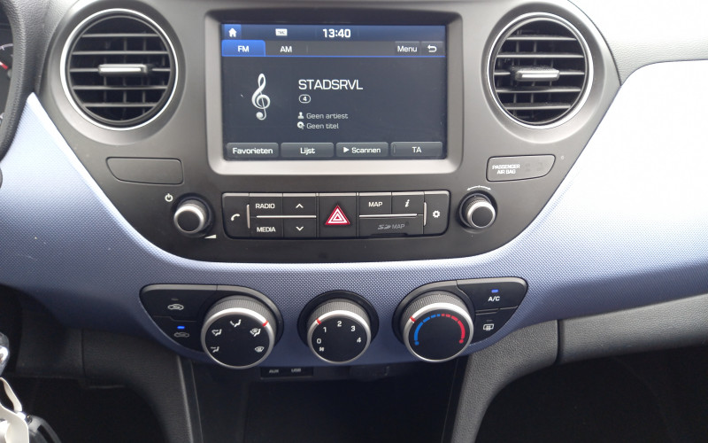 Hyundai i10 grijs bj 2019