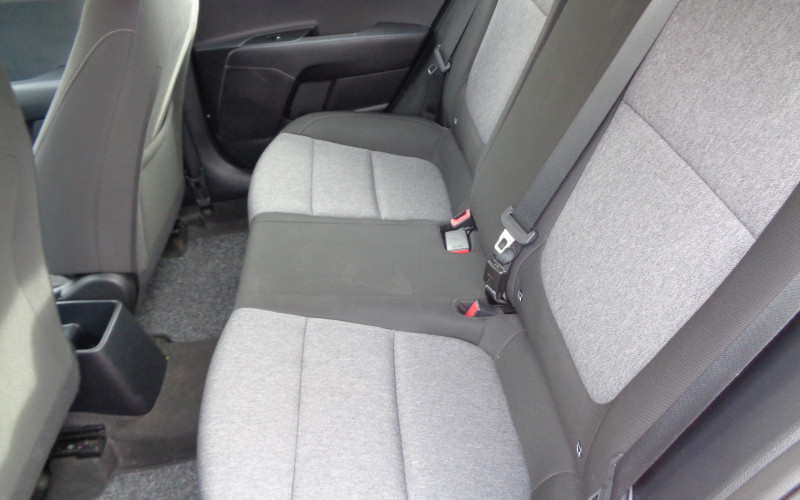 KIA STONIC rood bj 2021