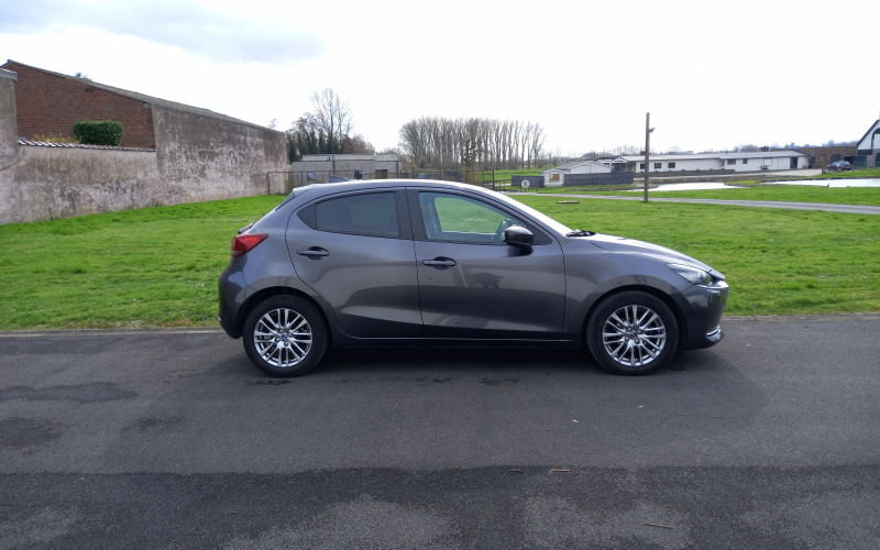 Mazda 2 airco gps