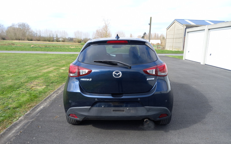 Mazda 2 blauw