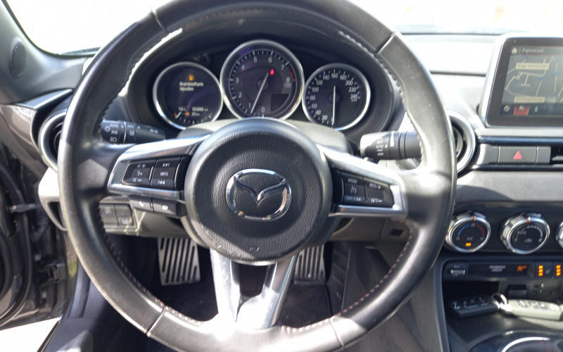 Mazda MX - 5  grijs bj 2017