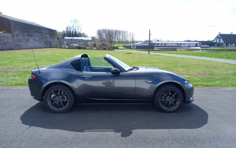 Mazda MX - 5  grijs bj 2017