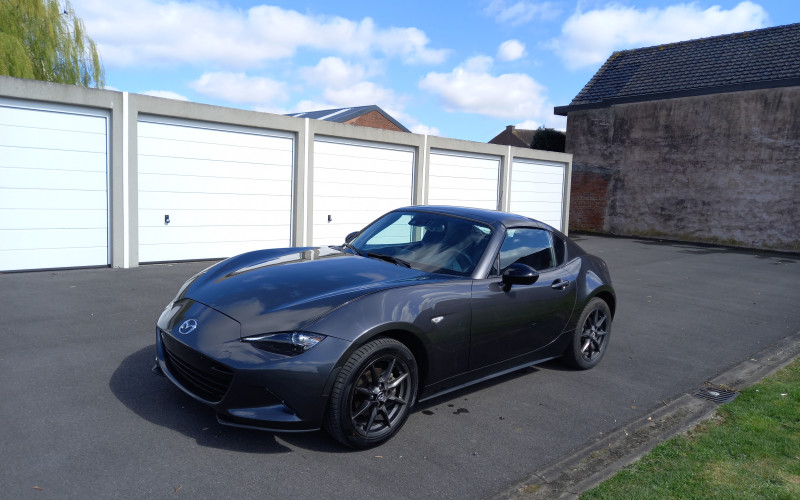 Mazda MX - 5  grijs bj 2017