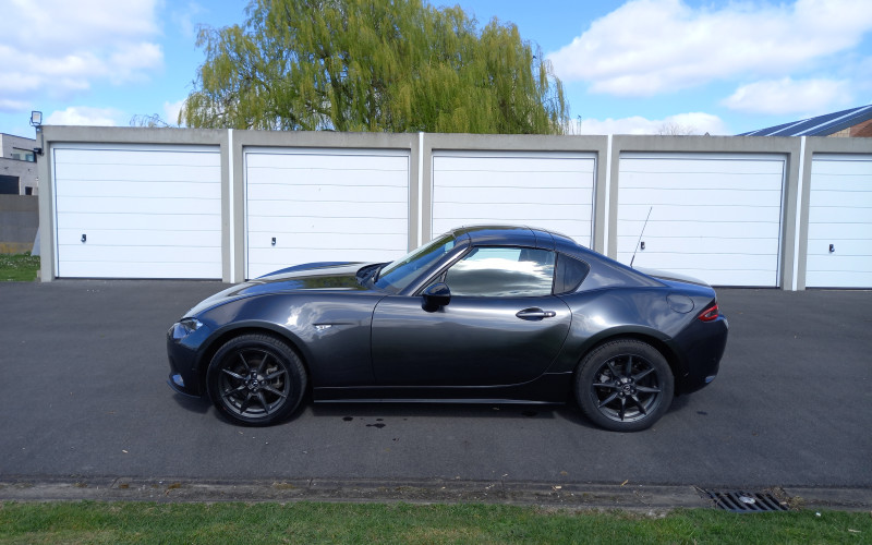 Mazda MX - 5  grijs bj 2017