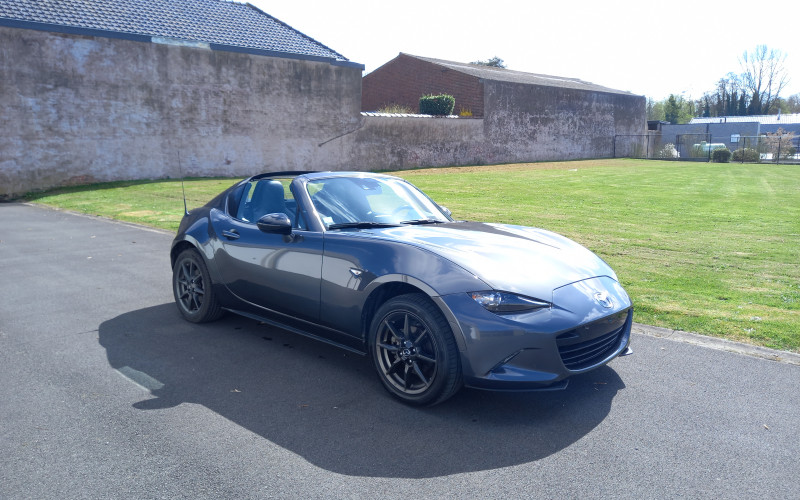 Mazda MX - 5  grijs bj 2017